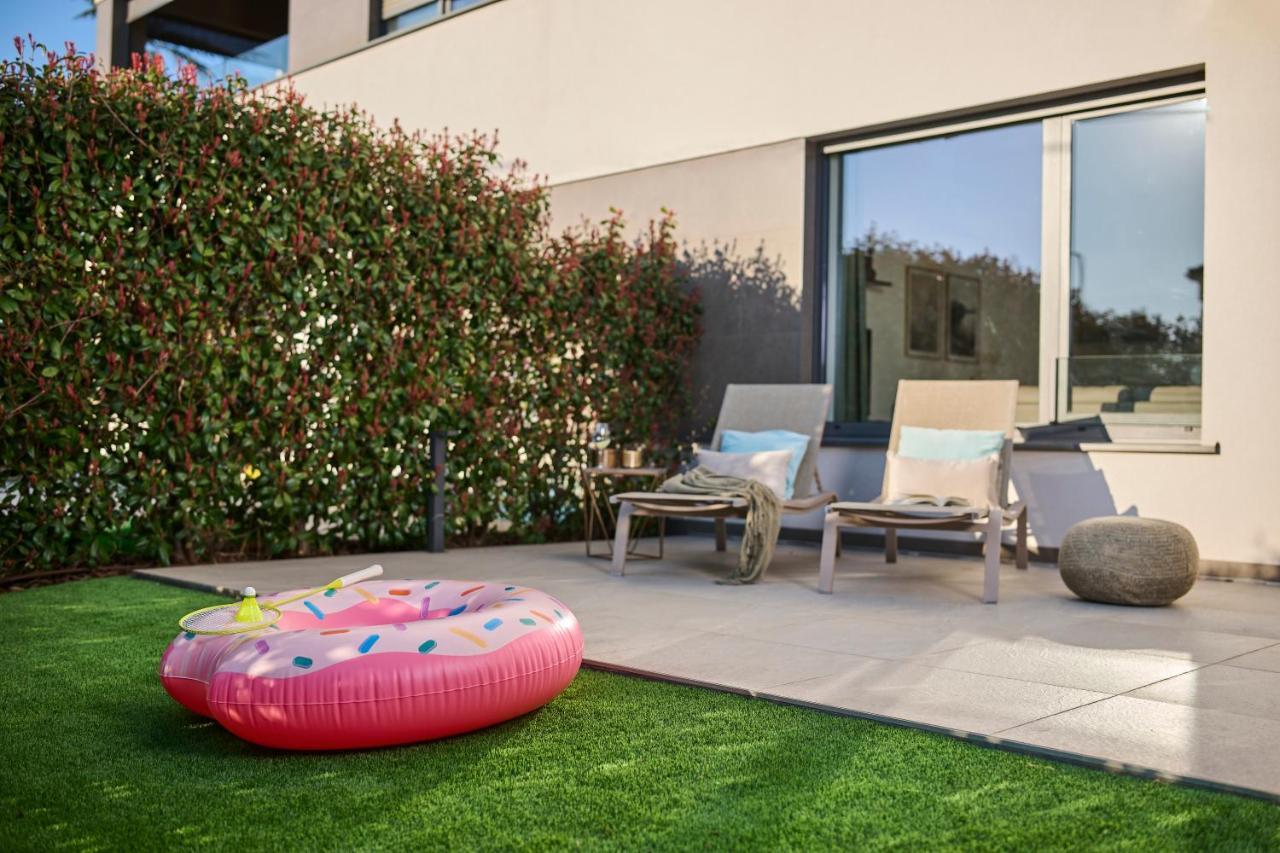 Spada Brand New Apartment With Garden 3 Min From Beach! ポレッチ エクステリア 写真