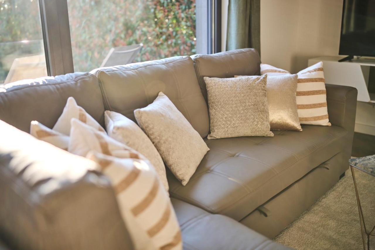 Spada Brand New Apartment With Garden 3 Min From Beach! ポレッチ エクステリア 写真